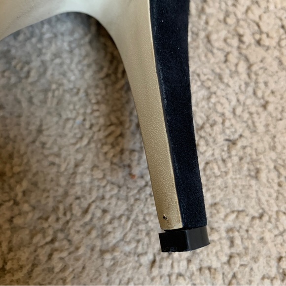 Nine West Phantom black suede peep-toe stiletto booties 8.5 - Picture 14 of 15